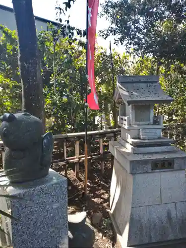 亀ケ池八幡宮の末社・摂社