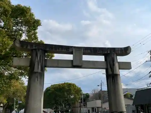 筥崎宮の{uncategorized: "未分類", other: "その他", undefined: "問題あり", building: "その他建物", grave: "お墓", sacred_gate: "鳥居", guardian: "狛犬", statue: "像", buddha: "仏像", history: "歴史", nature: "自然", garden: "庭園", animal: "動物", pagoda: "塔", temizu: "手水舎", mountain_gate: "山門・神門", sanctuary: "本殿・本堂", subordinate: "末社・摂社", art: "芸術", scenery: "景色", jizo: "地蔵", ema: "絵馬", goshuin: "御朱印", omikuji: "おみくじ", items: "授与品その他", amulet: "お守り", goshuincho: "御朱印帳", eats: "食事", festival: "お祭り", votive_dance: "神楽", shichigosan: "七五三参", wedding: "結婚式", experience: "体験その他", initially: "初詣", around: "周辺", anti_infection: "感染症対策"}
