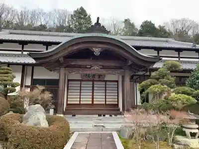 神谷山金蔵院の本殿・本堂