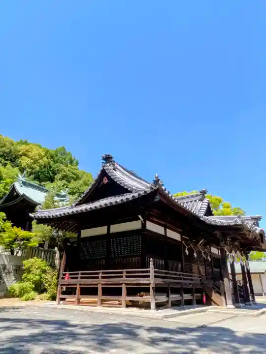 鴨神社の{uncategorized: "未分類", other: "その他", undefined: "問題あり", building: "その他建物", grave: "お墓", sacred_gate: "鳥居", guardian: "狛犬", statue: "像", buddha: "仏像", history: "歴史", nature: "自然", garden: "庭園", animal: "動物", pagoda: "塔", temizu: "手水舎", mountain_gate: "山門・神門", sanctuary: "本殿・本堂", subordinate: "末社・摂社", art: "芸術", scenery: "景色", jizo: "地蔵", ema: "絵馬", goshuin: "御朱印", omikuji: "おみくじ", items: "授与品その他", amulet: "お守り", goshuincho: "御朱印帳", eats: "食事", festival: "お祭り", votive_dance: "神楽", shichigosan: "七五三参", wedding: "結婚式", experience: "体験その他", initially: "初詣", around: "周辺", anti_infection: "感染症対策"}
