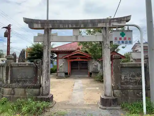 稲荷神社の鳥居