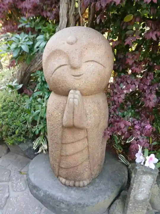 長谷寺の{uncategorized: "未分類", other: "その他", undefined: "問題あり", building: "その他建物", grave: "お墓", sacred_gate: "鳥居", guardian: "狛犬", statue: "像", buddha: "仏像", history: "歴史", nature: "自然", garden: "庭園", animal: "動物", pagoda: "塔", temizu: "手水舎", mountain_gate: "山門・神門", sanctuary: "本殿・本堂", subordinate: "末社・摂社", art: "芸術", scenery: "景色", jizo: "地蔵", ema: "絵馬", goshuin: "御朱印", omikuji: "おみくじ", items: "授与品その他", amulet: "お守り", goshuincho: "御朱印帳", eats: "食事", festival: "お祭り", votive_dance: "神楽", shichigosan: "七五三参", wedding: "結婚式", experience: "体験その他", initially: "初詣", around: "周辺", anti_infection: "感染症対策"}