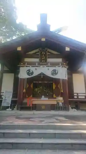 稲毛神社の本殿・本堂