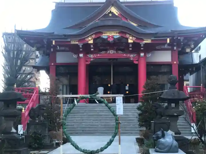 成子天神社の本殿・本堂