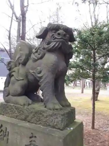 北広島市総鎮守　廣島神社の狛犬