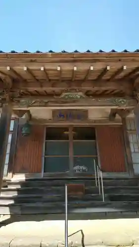 仏谷寺の本殿・本堂
