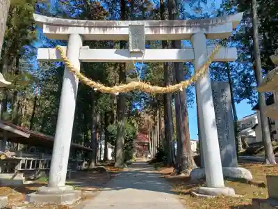 霞野神社の{uncategorized: "未分類", other: "その他", undefined: "問題あり", building: "その他建物", grave: "お墓", sacred_gate: "鳥居", guardian: "狛犬", statue: "像", buddha: "仏像", history: "歴史", nature: "自然", garden: "庭園", animal: "動物", pagoda: "塔", temizu: "手水舎", mountain_gate: "山門・神門", sanctuary: "本殿・本堂", subordinate: "末社・摂社", art: "芸術", scenery: "景色", jizo: "地蔵", ema: "絵馬", goshuin: "御朱印", omikuji: "おみくじ", items: "授与品その他", amulet: "お守り", goshuincho: "御朱印帳", eats: "食事", festival: "お祭り", votive_dance: "神楽", shichigosan: "七五三参", wedding: "結婚式", experience: "体験その他", initially: "初詣", around: "周辺", anti_infection: "感染症対策"}