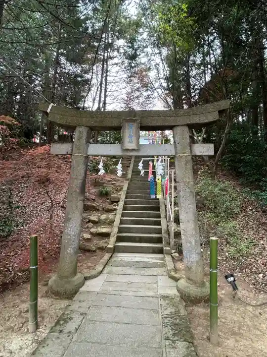 滑川神社 - 仕事と子どもの守り神(福島県)