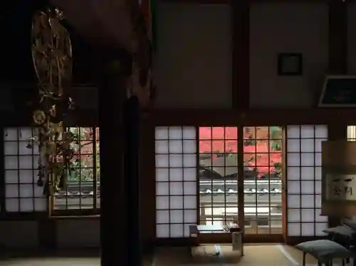 来迎寺(井戸来迎寺・紫雲山来迎寺)の本殿・本堂