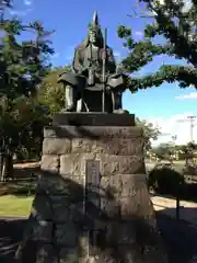 上杉神社の像