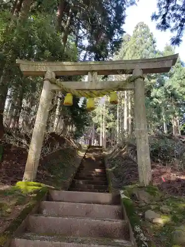 上原神明社の鳥居