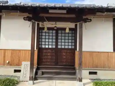 石門別神社の本殿