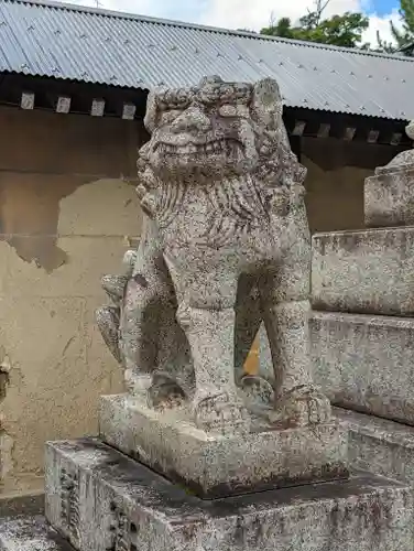 下御霊神社の狛犬