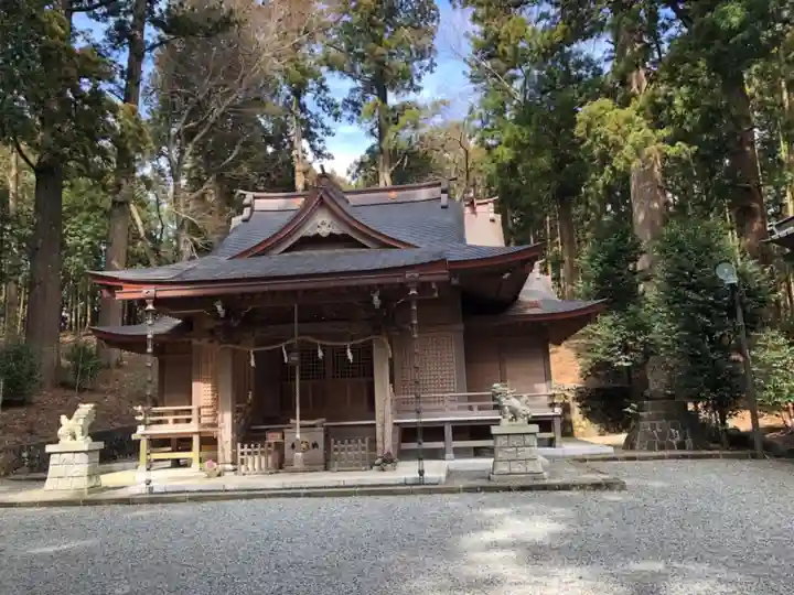 須山浅間神社の本殿・本堂