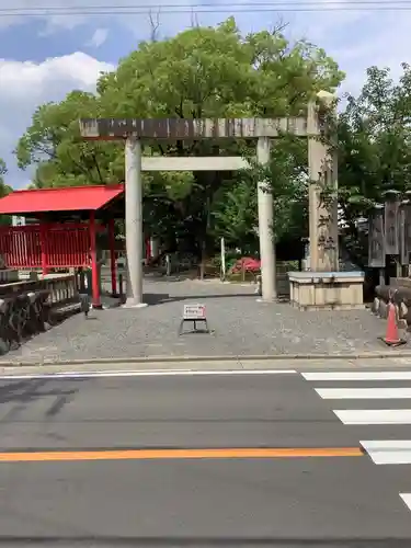 川原神社の鳥居