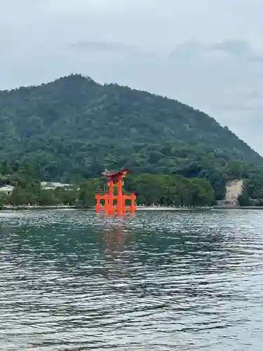 厳島神社(広島県)