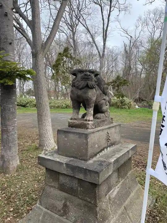 花畔神社の狛犬