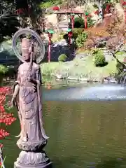 榊山稲荷神社の仏像