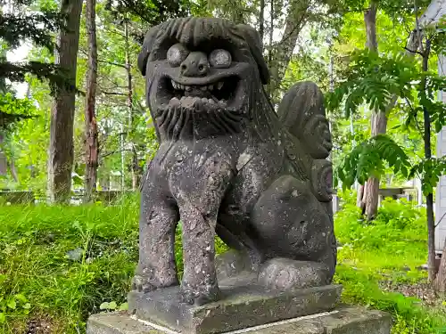 永山神社の狛犬