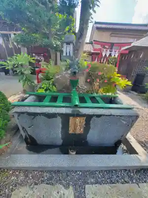 富士浅間宮の手水舎