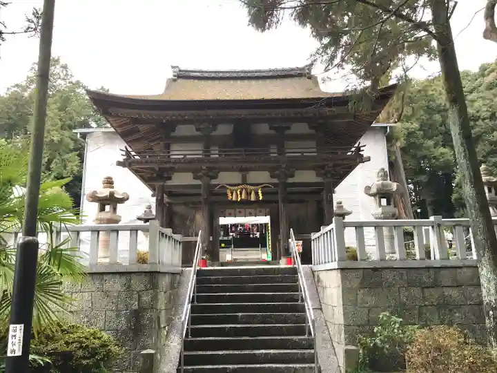 大野神社の山門・神門