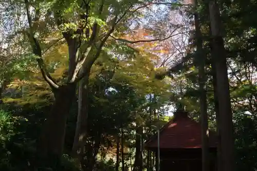 満願寺の末社