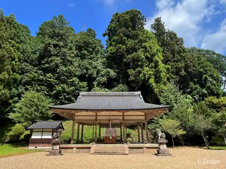 八咫烏神社(奈良県)