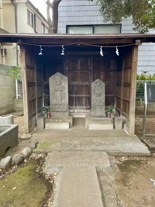 天祖神社(上目黒天祖神社)の{uncategorized: "未分類", other: "その他", undefined: "問題あり", building: "その他建物", grave: "お墓", sacred_gate: "鳥居", guardian: "狛犬", statue: "像", buddha: "仏像", history: "歴史", nature: "自然", garden: "庭園", animal: "動物", pagoda: "塔", temizu: "手水舎", mountain_gate: "山門・神門", sanctuary: "本殿・本堂", subordinate: "末社・摂社", art: "芸術", scenery: "景色", jizo: "地蔵", ema: "絵馬", goshuin: "御朱印", omikuji: "おみくじ", items: "授与品その他", amulet: "お守り", goshuincho: "御朱印帳", eats: "食事", festival: "お祭り", votive_dance: "神楽", shichigosan: "七五三参", wedding: "結婚式", experience: "体験その他", initially: "初詣", around: "周辺", anti_infection: "感染症対策"}