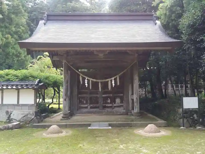粟鹿神社の本殿・本堂