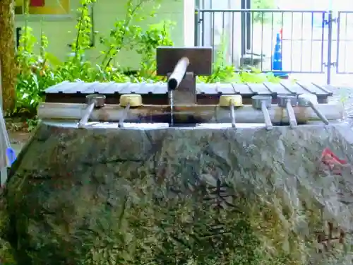 恵隆寺(立木千手観音)の手水舎
