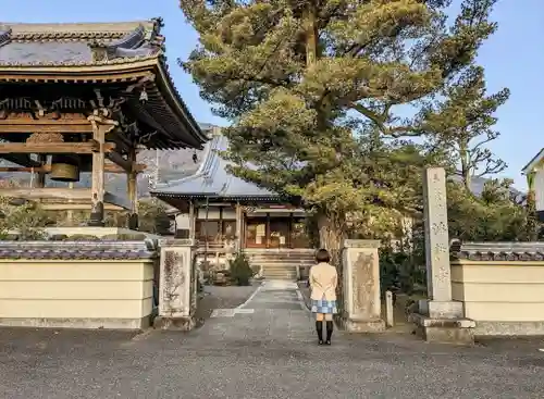 浄誓寺の山門