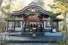 新屋山神社の本殿