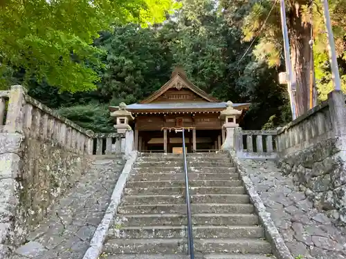 守山八幡宮の建物その他