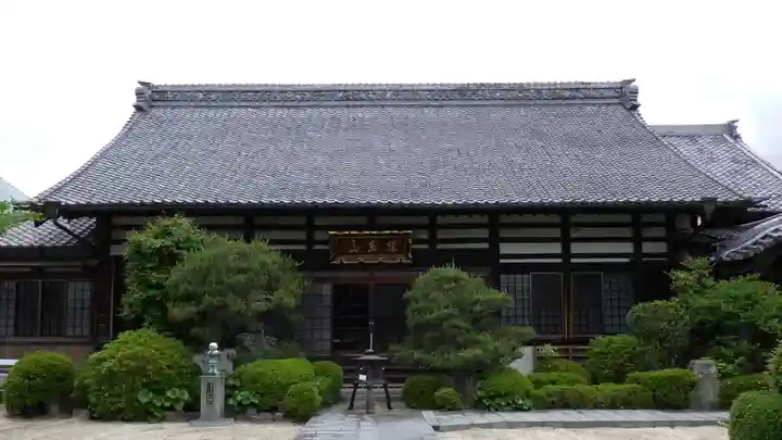 宣光寺の本殿・本堂