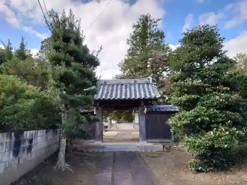 大聖院の山門・神門