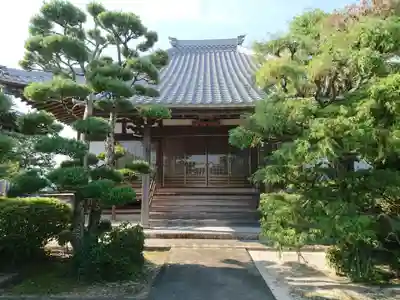 祐蔵寺の本殿・本堂