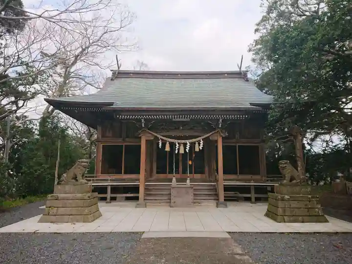 遠見岬神社の本殿・本堂
