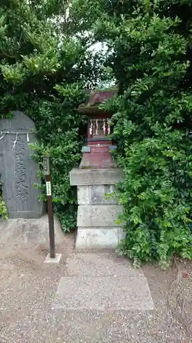 健田須賀神社の末社