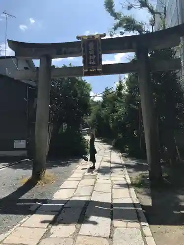 粟田神社の鳥居