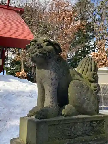 豊栄神社の狛犬