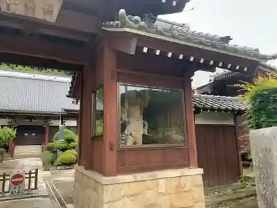 光明寺の山門・神門