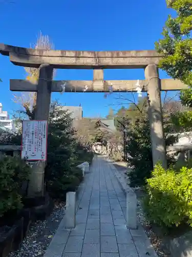 鳩森八幡神社の鳥居