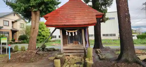 八幡神社 (下椹沢)の末社