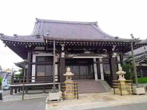 円龍寺の本殿・本堂