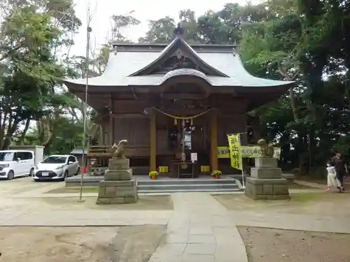 堀出神社の本殿・本堂