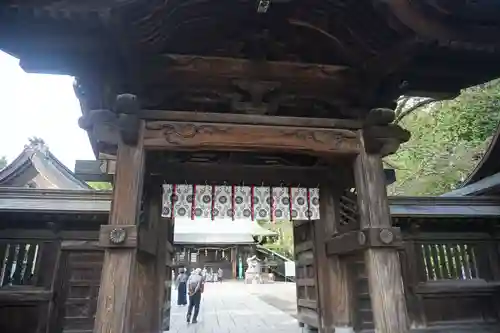 宇都宮二荒山神社の山門・神門