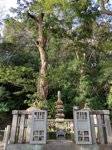 白旗神社(西御門)のお墓