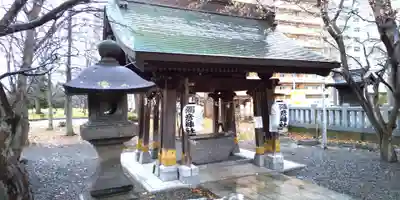 彌彦神社　(伊夜日子神社)の手水舎