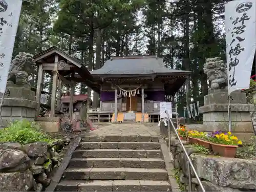 坪沼八幡神社の本殿・本堂
