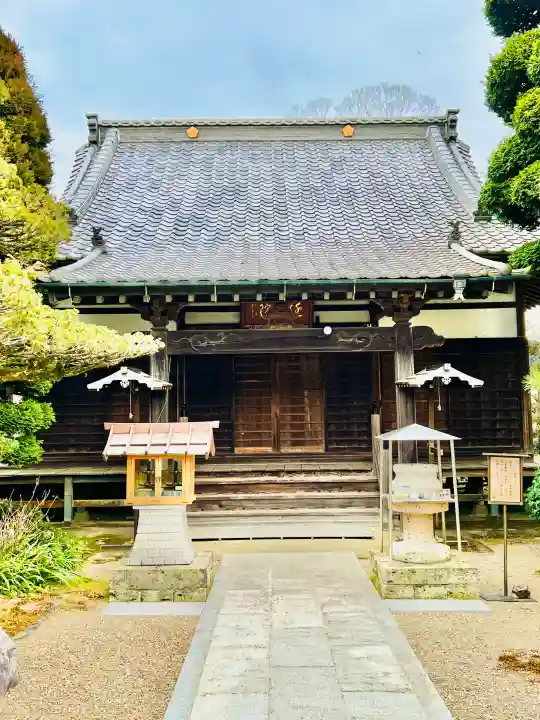 延命院の{uncategorized: "未分類", other: "その他", undefined: "問題あり", building: "その他建物", grave: "お墓", sacred_gate: "鳥居", guardian: "狛犬", statue: "像", buddha: "仏像", history: "歴史", nature: "自然", garden: "庭園", animal: "動物", pagoda: "塔", temizu: "手水舎", mountain_gate: "山門・神門", sanctuary: "本殿・本堂", subordinate: "末社・摂社", art: "芸術", scenery: "景色", jizo: "地蔵", ema: "絵馬", goshuin: "御朱印", omikuji: "おみくじ", items: "授与品その他", amulet: "お守り", goshuincho: "御朱印帳", eats: "食事", festival: "お祭り", votive_dance: "神楽", shichigosan: "七五三参", wedding: "結婚式", experience: "体験その他", initially: "初詣", around: "周辺", anti_infection: "感染症対策"}